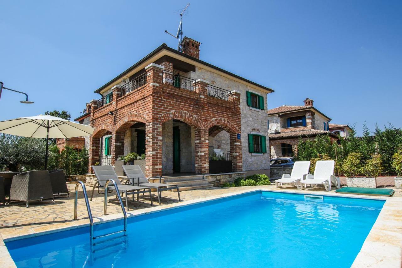 Villa Istriana Jakob With Pool Tar-Vabriga Εξωτερικό φωτογραφία