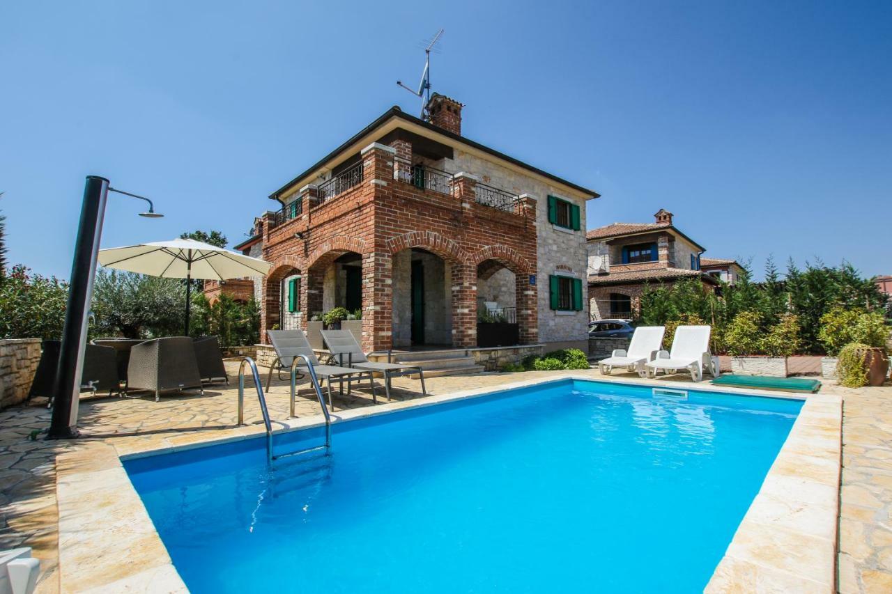 Villa Istriana Jakob With Pool Tar-Vabriga Εξωτερικό φωτογραφία