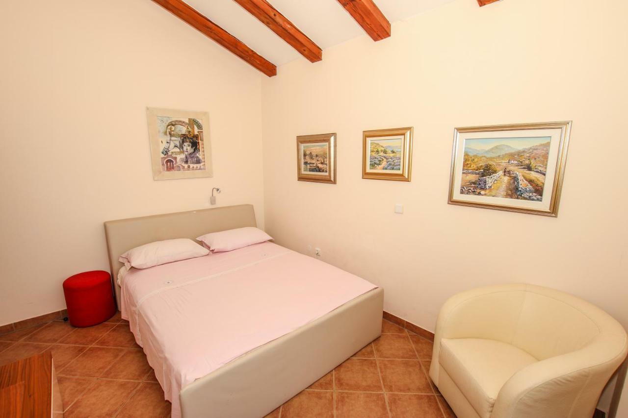 Villa Istriana Jakob With Pool Tar-Vabriga Εξωτερικό φωτογραφία